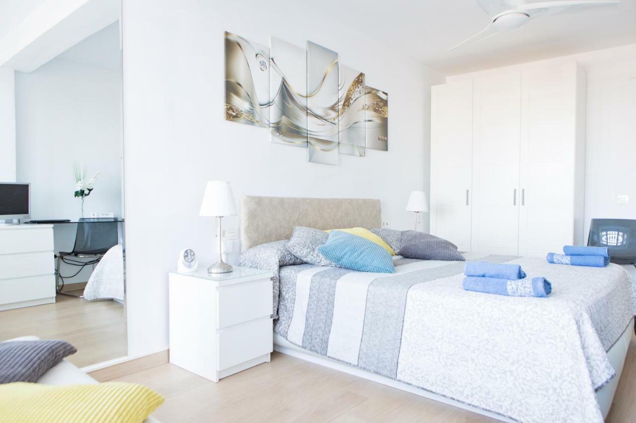Apartamento Lujo Frente Al Mar Centro De Malaga Ngoại thất bức ảnh